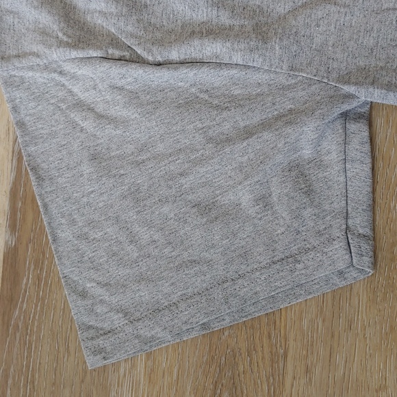 NWT Jerzees Toledo Rockets Graphic T-Shirt Grey Size M - Picture 3 of 6